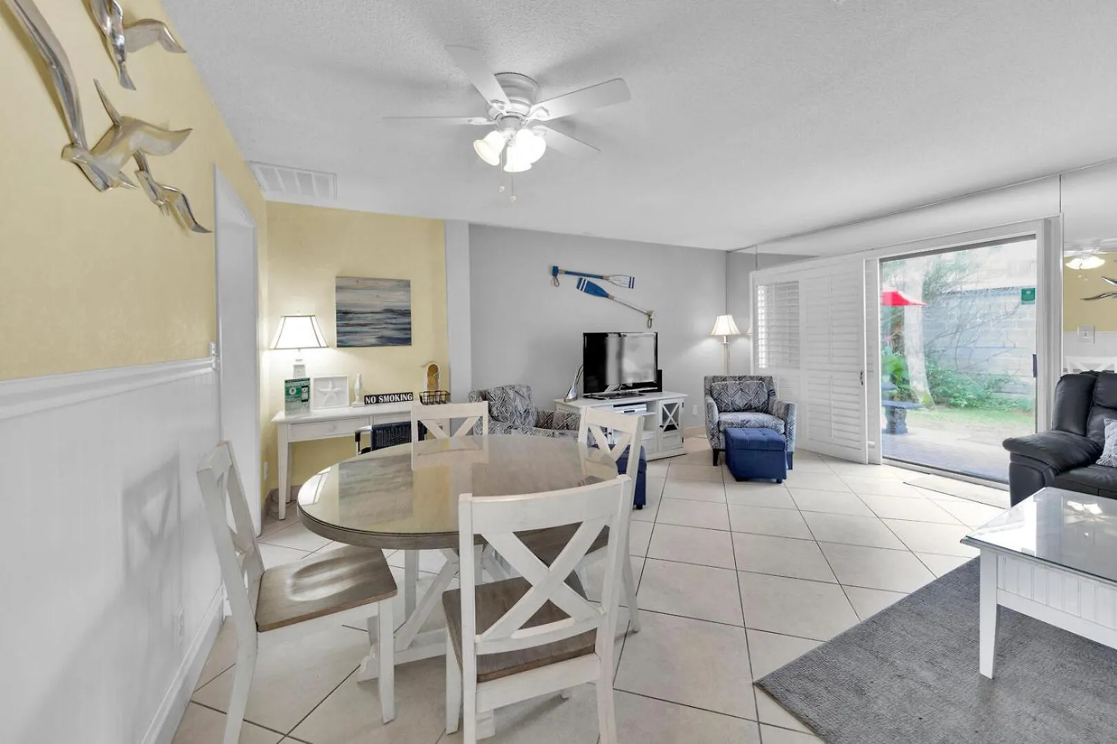 Southbay By The Gulf 99 An Updated Townhome 50 Yards From Beach 3 Bedroom Sleeps 6 Destin Holiday home