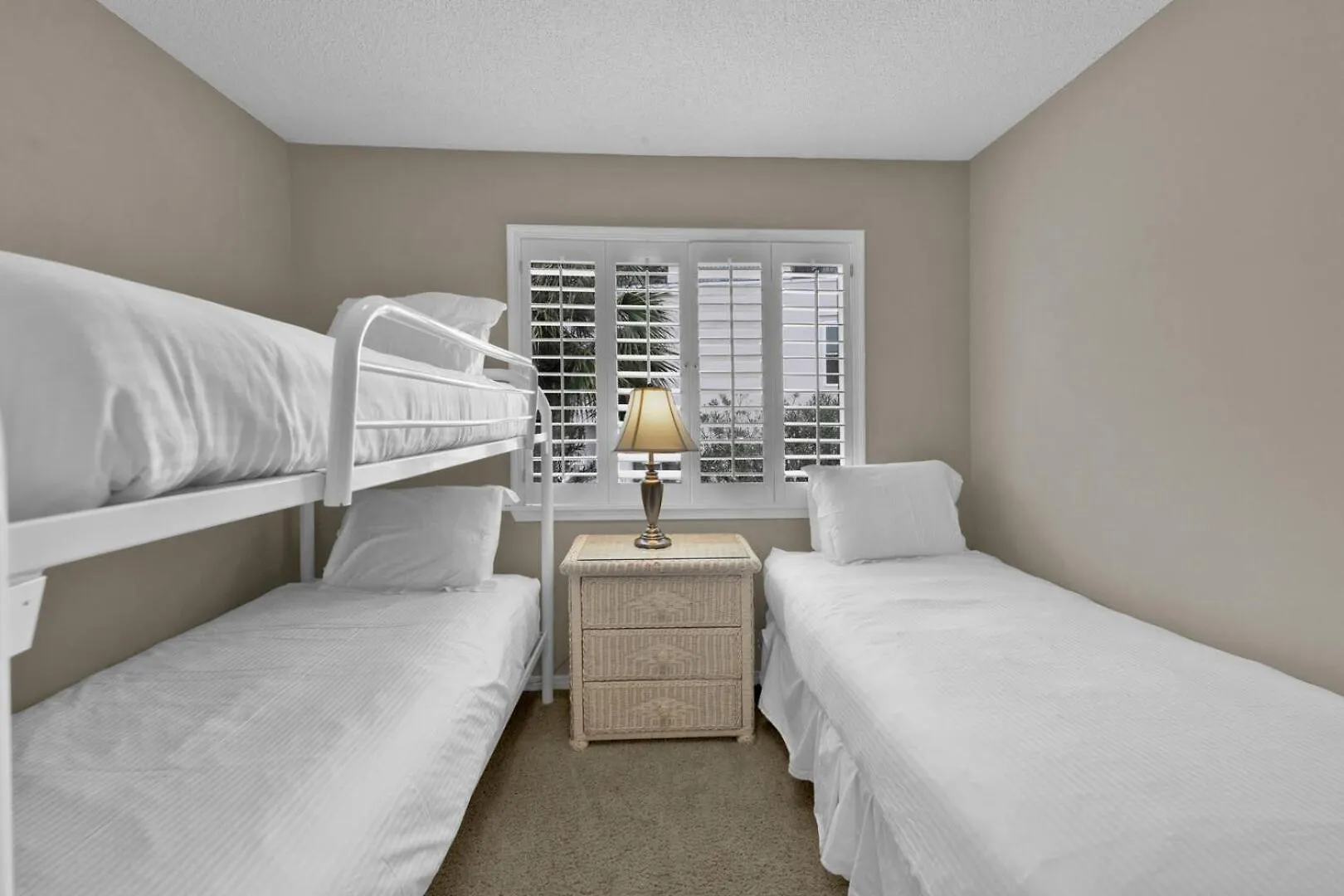 Southbay By The Gulf 99 An Updated Townhome 50 Yards From Beach 3 Bedroom Sleeps 6 دستين