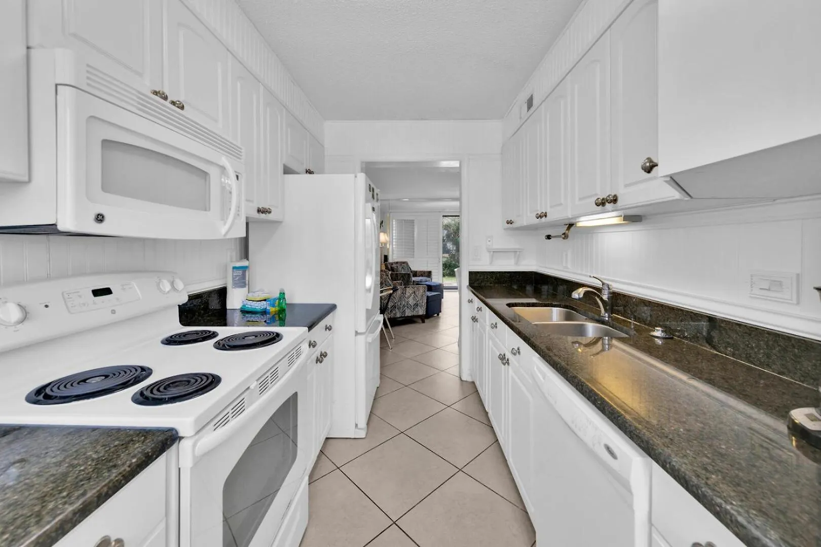 Southbay By The Gulf 99 An Updated Townhome 50 Yards From Beach 3 Bedroom Sleeps 6 دستين